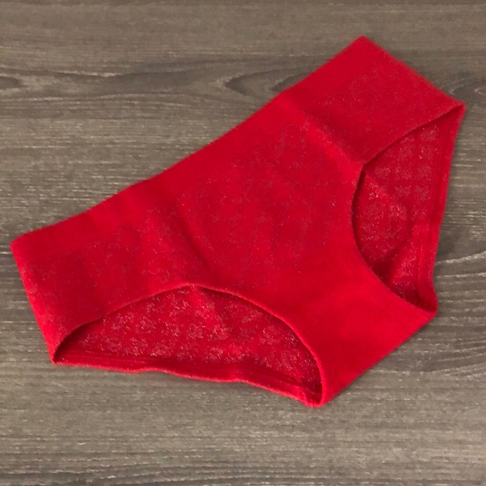 ❤️$8 NWT Victoria's Secret Seamless Hiphugger Panty XS